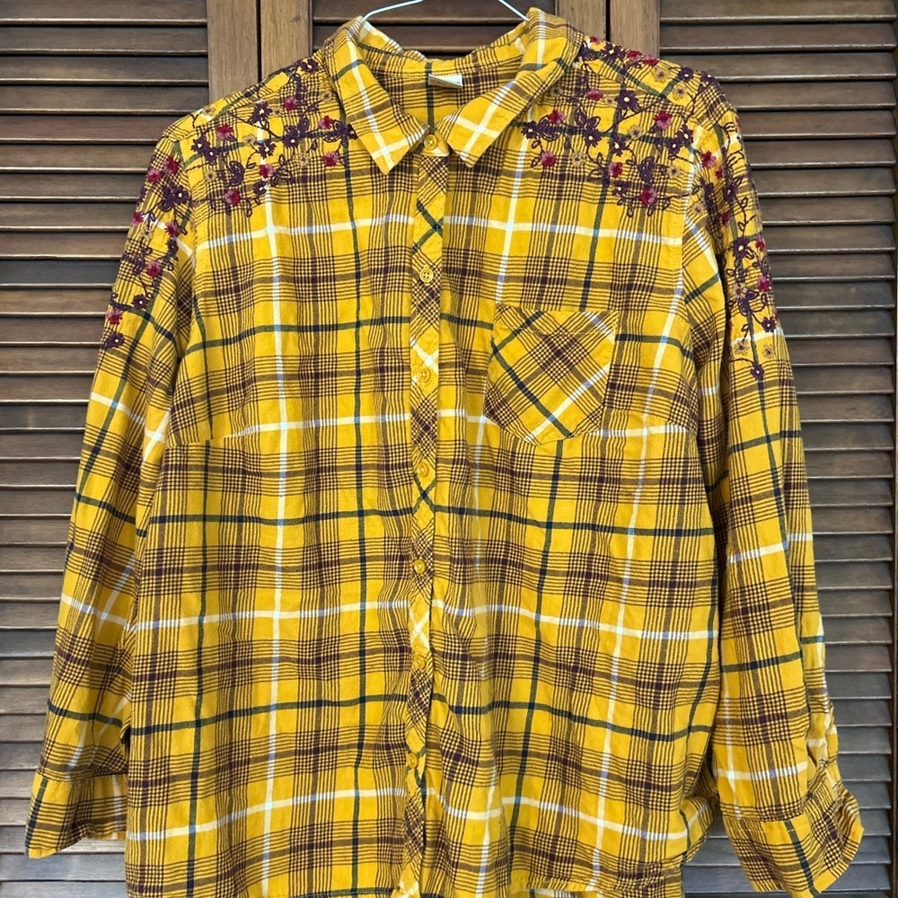 Yellow Plaid Button-Up Shirt with Embroidery - Picture 8 of 11